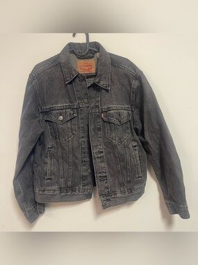 Levi’s Womens MEDIUM Ex Boyfriend Trucker Denim Jacket Type III Black Chatter